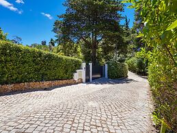 Villa in Albufeira With Private Pool