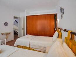 Villa in Albufeira With Private Pool