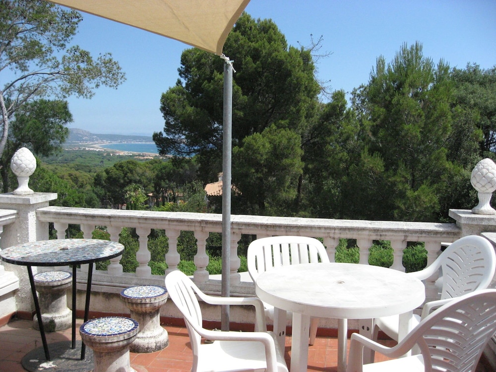 Apartment in Playa de Pals With Swimming Pool