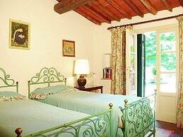 Charming Holiday Home, Near Lucca With a Private Pool