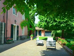 Charming Holiday Home, Near Lucca With a Private Pool