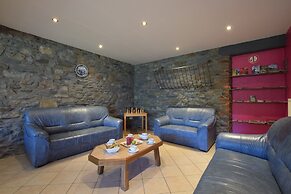 Spacious Holiday Home Near Bastogne
