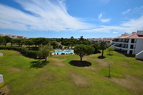 Sunny Balcony Apartment and Pool