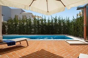 4-bed Villa With Pool in Vabriga