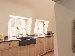 Cottage in Haut-bois With Private Pool