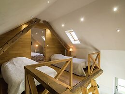 Cottage in Haut-bois With Private Pool