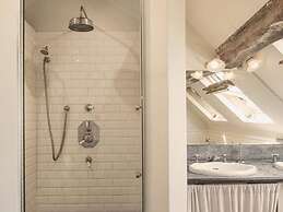 Cottage in Haut-bois With Private Pool