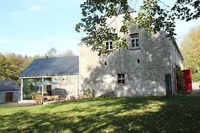 Forestview Family Home