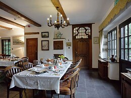 Spacious Villa in Liege