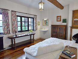 Spacious Villa in Liege
