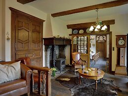 Spacious Villa in Liege