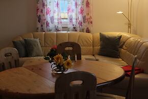 Ferienwohnung, Struppen