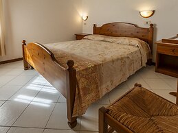 Seaside Comfort in Giannella