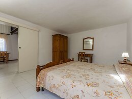 Seaside Comfort in Giannella