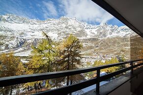 Near the Ski Lifts