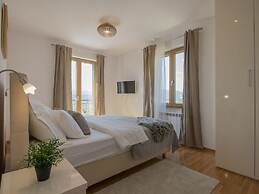 Villa in Croatia With Panoramic View
