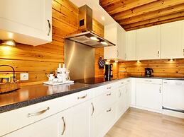 Splendid Chalet near Durbuy