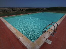 Charming Tuscan Farmhouse