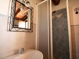 Charming Tuscan Farmhouse