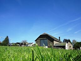 Cottage in Former Farmhouse in Tillet