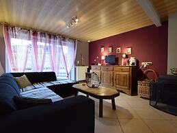 Cottage in Former Farmhouse in Tillet