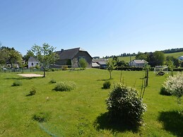 Cottage in Former Farmhouse in Tillet