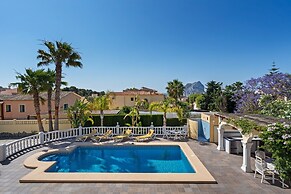 Calpe Pool Villa Near Beach