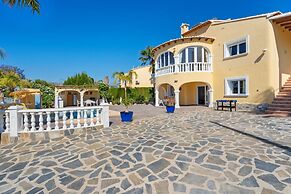 Calpe Pool Villa Near Beach