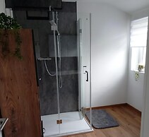 Stilvolle Wohnung in Stormbruch mit Garten