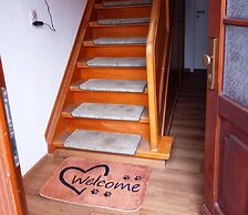 Stilvolle Wohnung in Stormbruch mit Garten