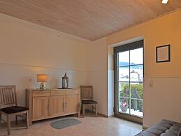 Stilvolle Wohnung in Stormbruch mit Garten
