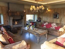 Vielsalm Stay With Furry Friends