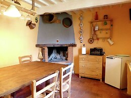 Belvilla by OYO Characteristic Tuscan Flat