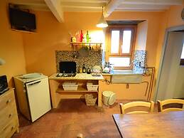 Belvilla by OYO Characteristic Tuscan Flat