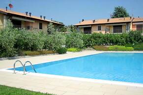Great and Colourful Apartment Near Bardolino