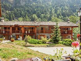 Chalet in Antey-saint-andre With Mountain Views