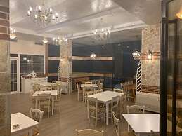 Eval Hotel Sarande
