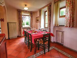 Holiday Home for 8 Guests