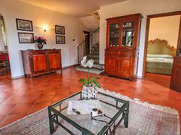 Holiday Home for 8 Guests