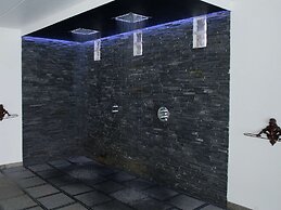 Luxury Spa Retreat in Theux