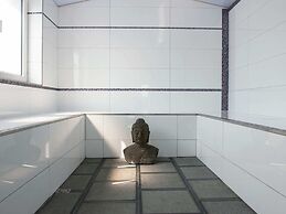 Luxury Spa Retreat in Theux