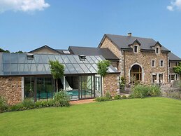 Luxury Spa Retreat in Theux