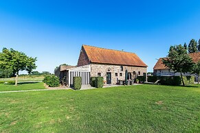Beautiful Farmhouse in Pittem With Garden