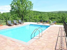 Villa in Tijarica With Private Pool