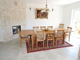 Villa in Tijarica With Private Pool