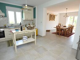 Villa in Tijarica With Private Pool