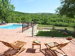 Villa in Tijarica With Private Pool