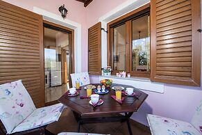 Villa in Crete Near Rethymno Beach