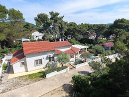 Holiday Home in Molat With Pool