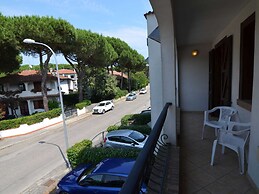 Cheerful Apartment with AC near Adriatic Coast